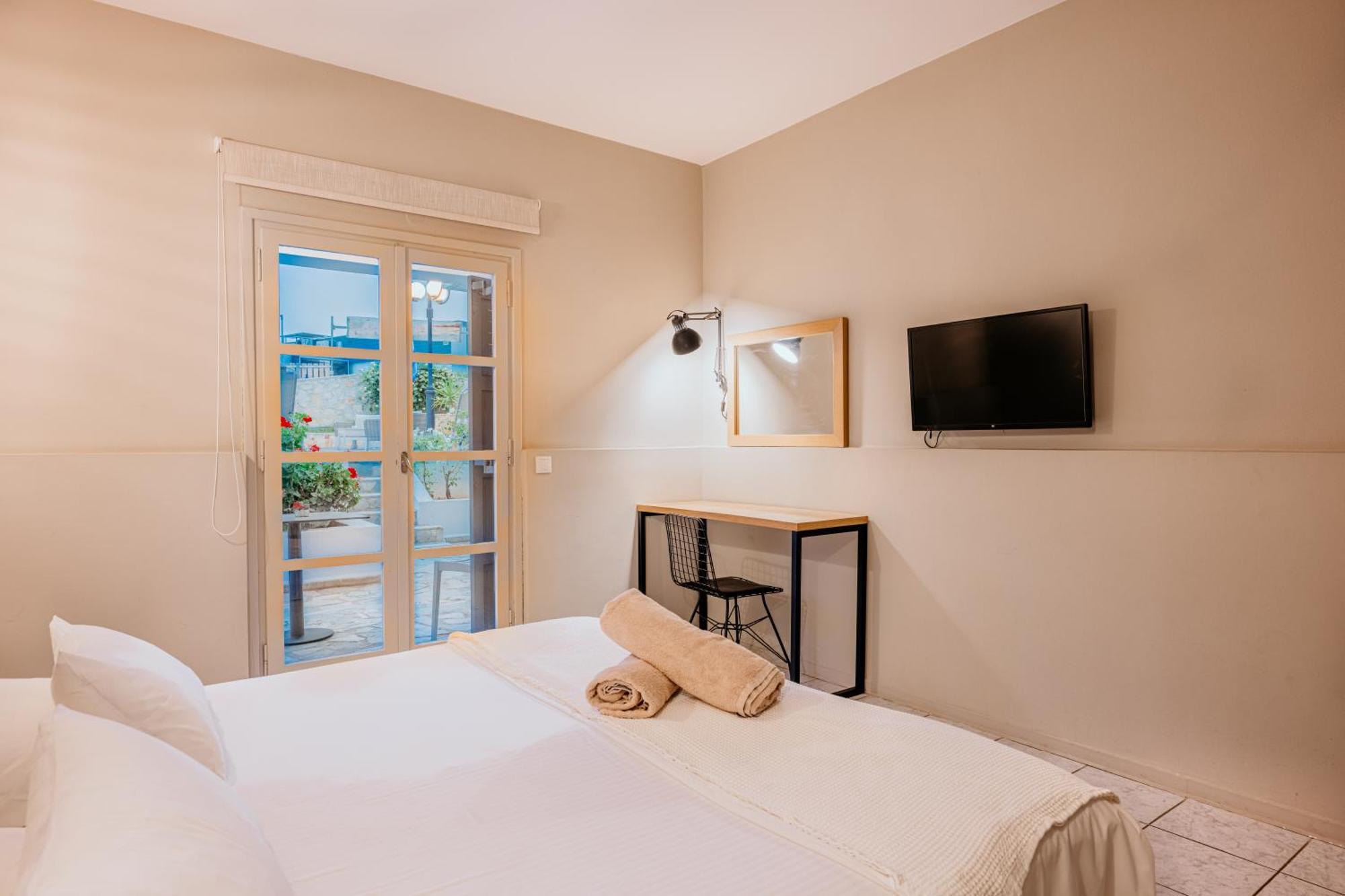 Appartement Iphigenia Mythic Retreat à Hersónissos Extérieur photo